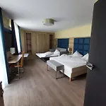 Alpengasthof Tanzstatt Inn