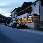 Alpengasthof Tanzstatt Inn 3*