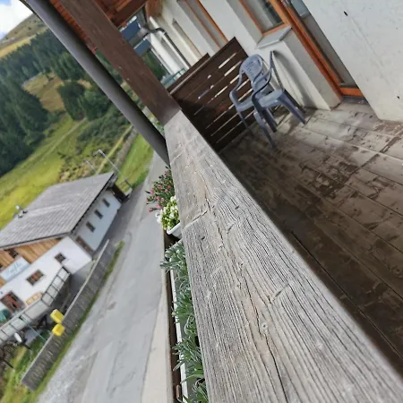 Alpengasthof Tanzstatt イン ラッハタール
